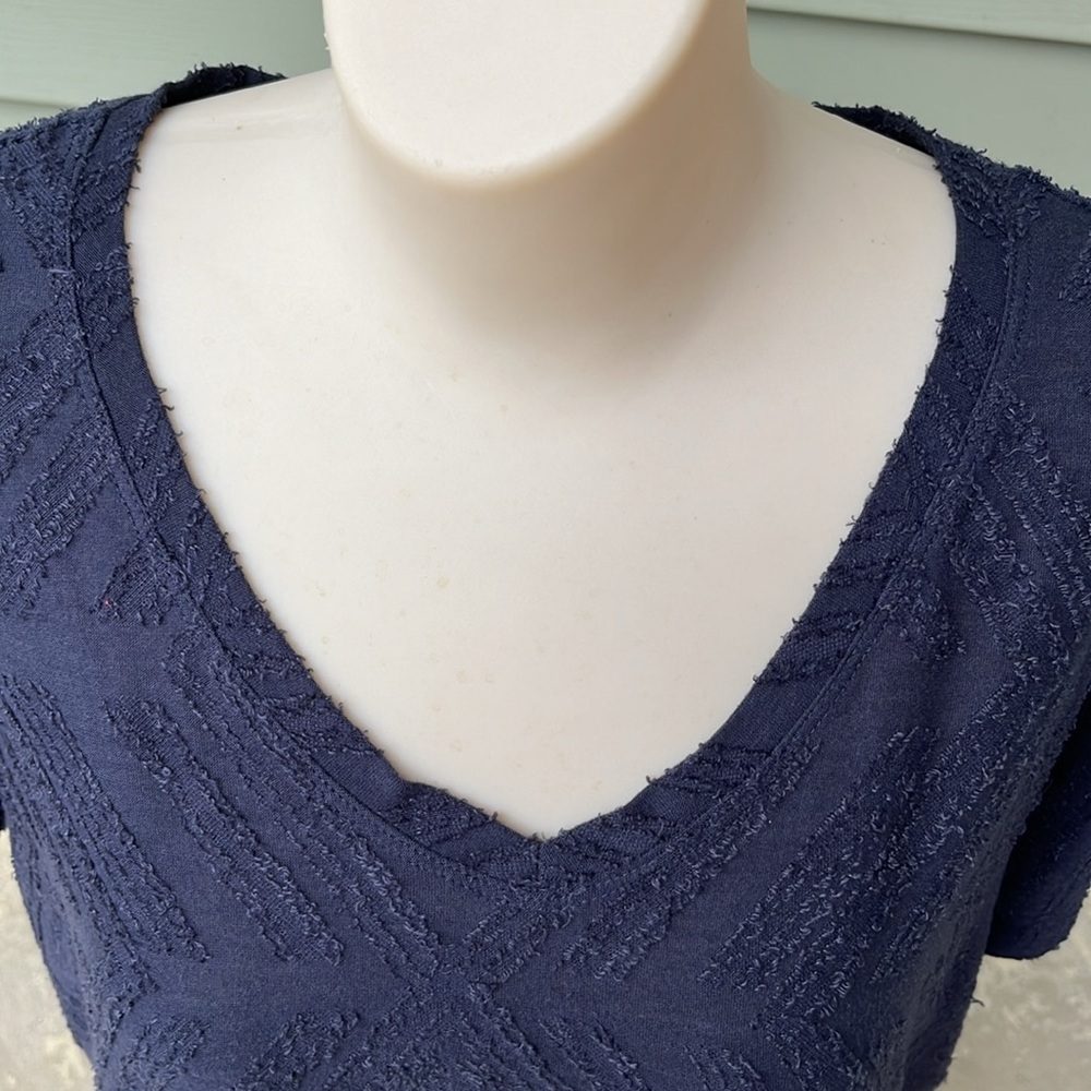EUC dark blue Peace & Pearls very soft cold shoulder top - Picture 6 of 13